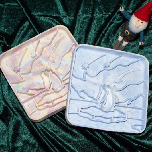 PRE-ORDER Penguin Winter Slow Feeder